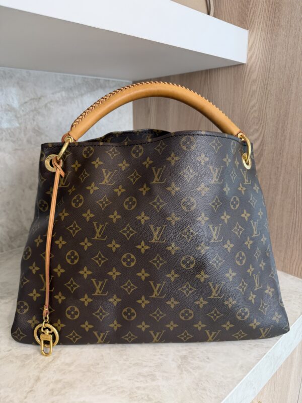 Louis Vuitton Monogram Artsy MM