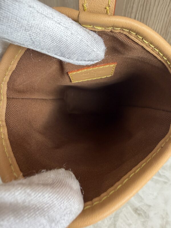 Louis Vuitton Monogram Fold Me Pouch