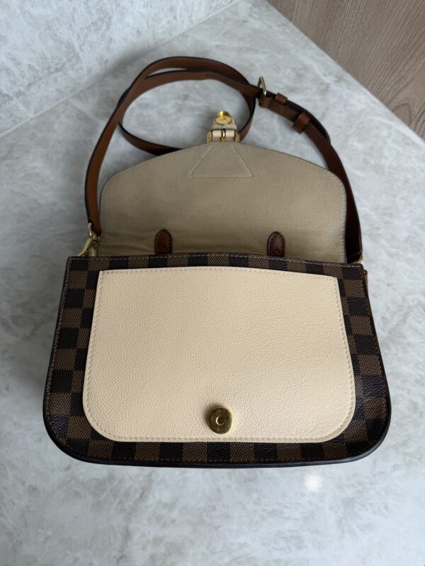 Louis Vuitton Damier Ebene Beaumarchais Creme
