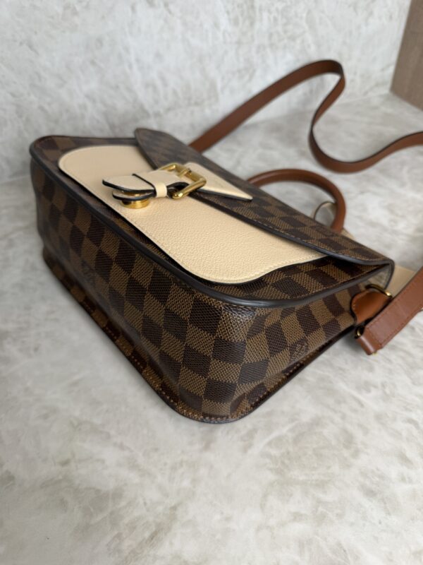 Louis Vuitton Damier Ebene Beaumarchais Creme