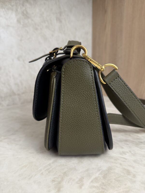 Louis Vuitton Grained Calfskin Vivienne NM Kaki