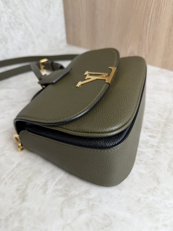 Louis Vuitton Grained Calfskin Vivienne NM Kaki
