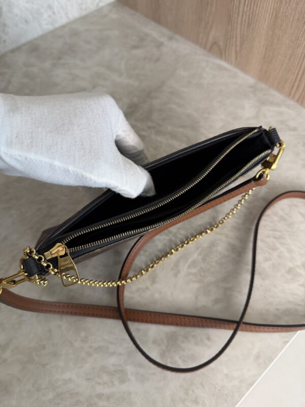Louis Vuitton Monogram Pallas Clutch Black