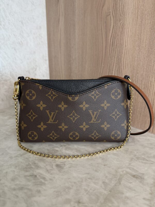 Louis Vuitton Monogram Pallas Clutch Black