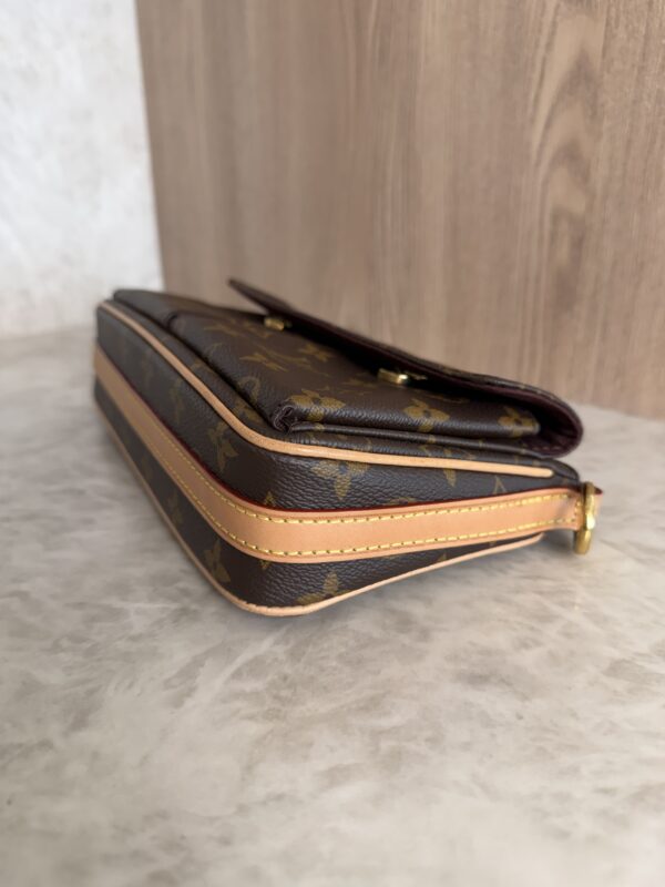 Louis Vuitton Vivacité Monogram