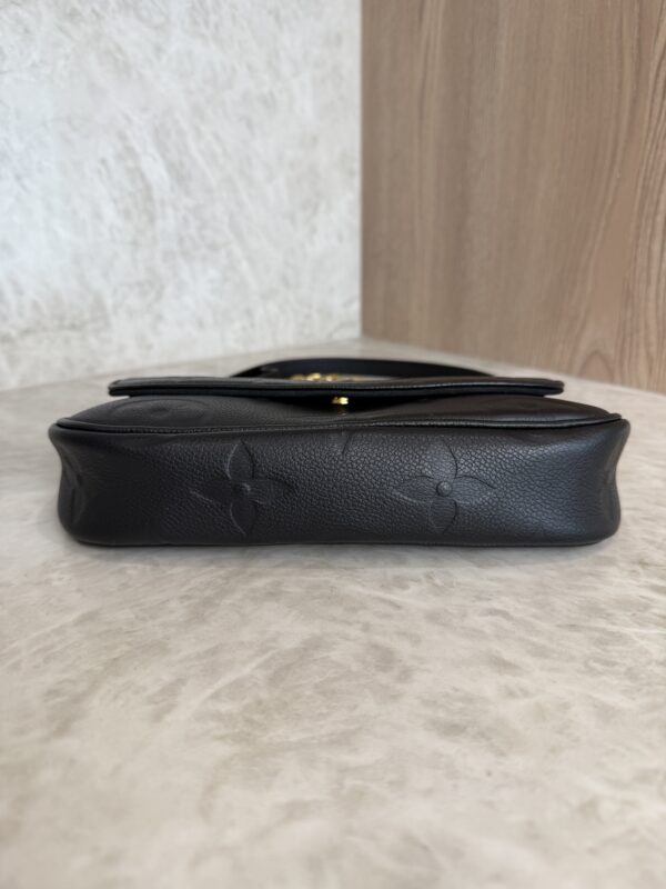 Louis Vuitton Wallet On Chain Ivy Empreinte Monogram Black