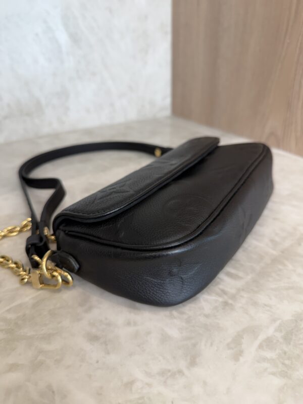 Louis Vuitton Wallet On Chain Ivy Empreinte Monogram Black