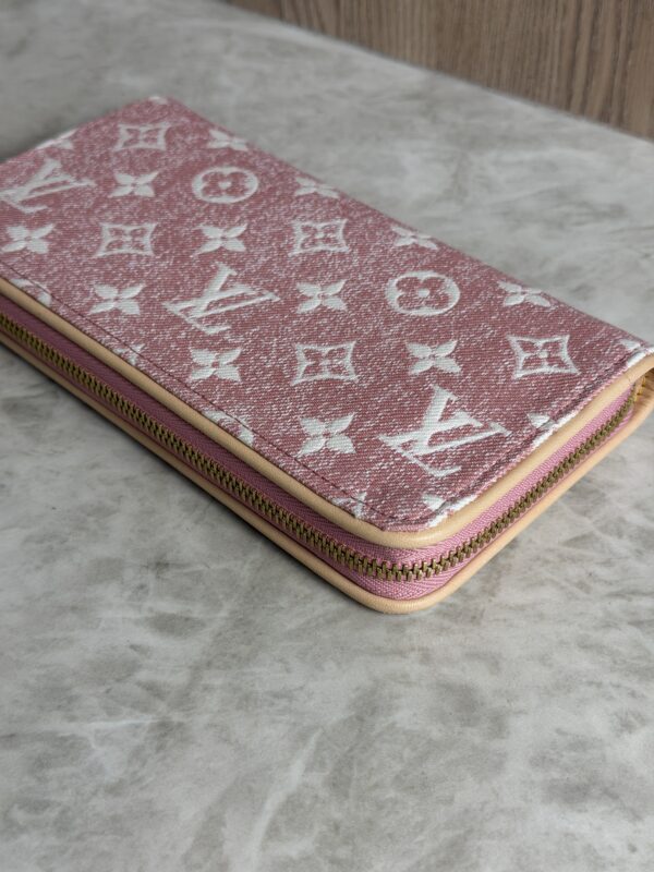 Louis Vuitton Denim Monogram Jacquard Zippy Wallet Pink