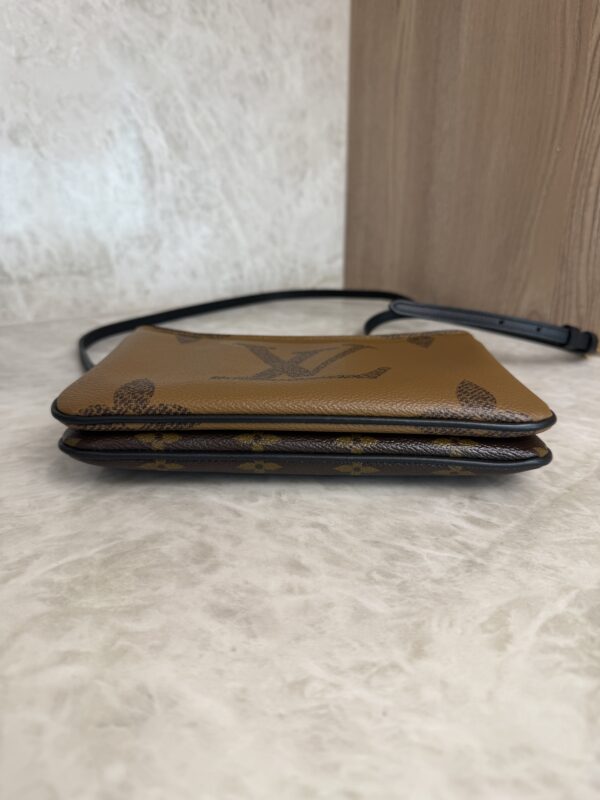 Louis Vuitton Double Zip Pochette Limited Edition Reverse Monogram Giant