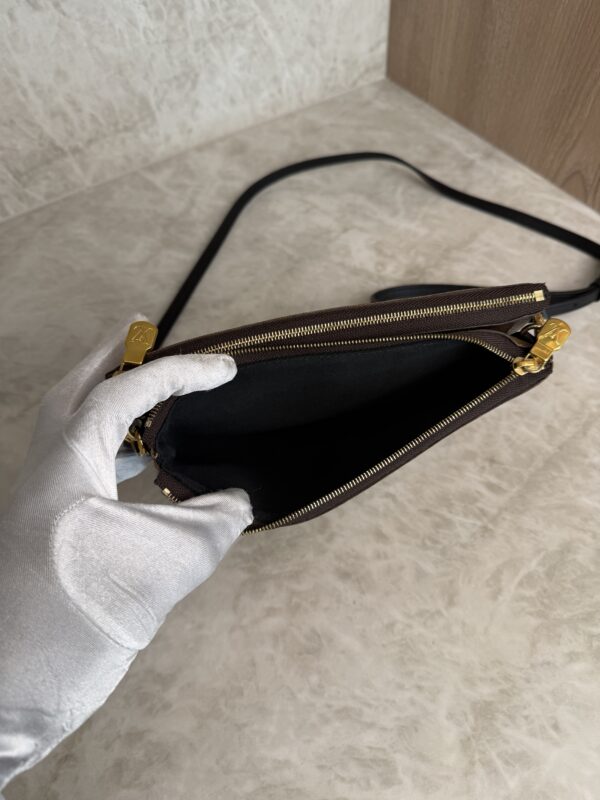 Louis Vuitton Double Zip Pochette Limited Edition Reverse Monogram Giant