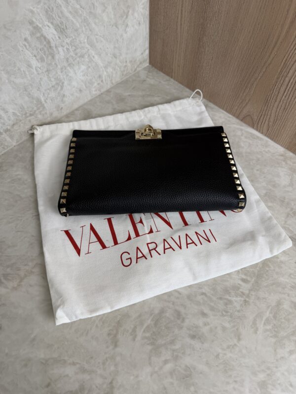 Valentino Gravani Rockstud Clutch Black