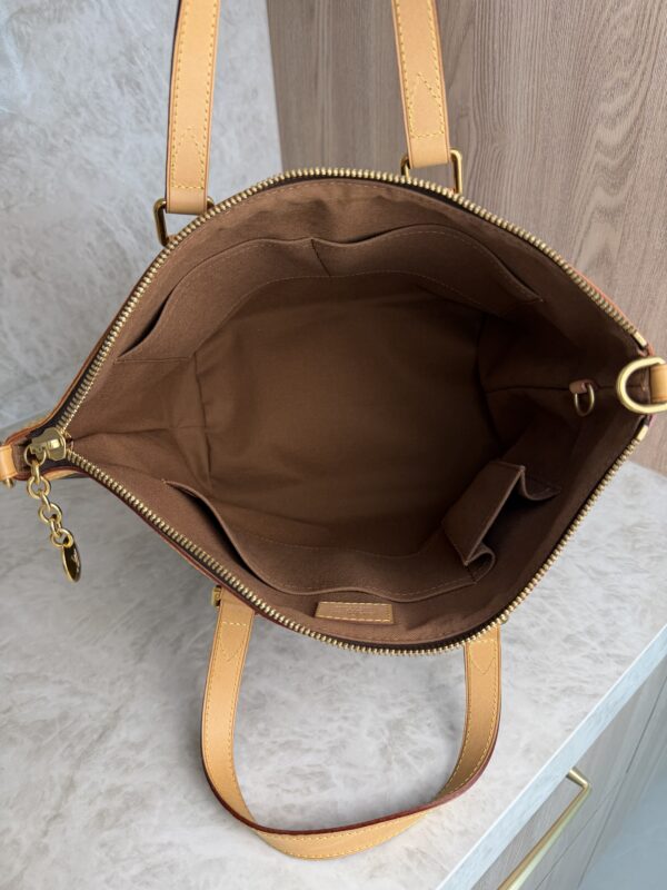 Louis Vuitton Monogram Palermo PM