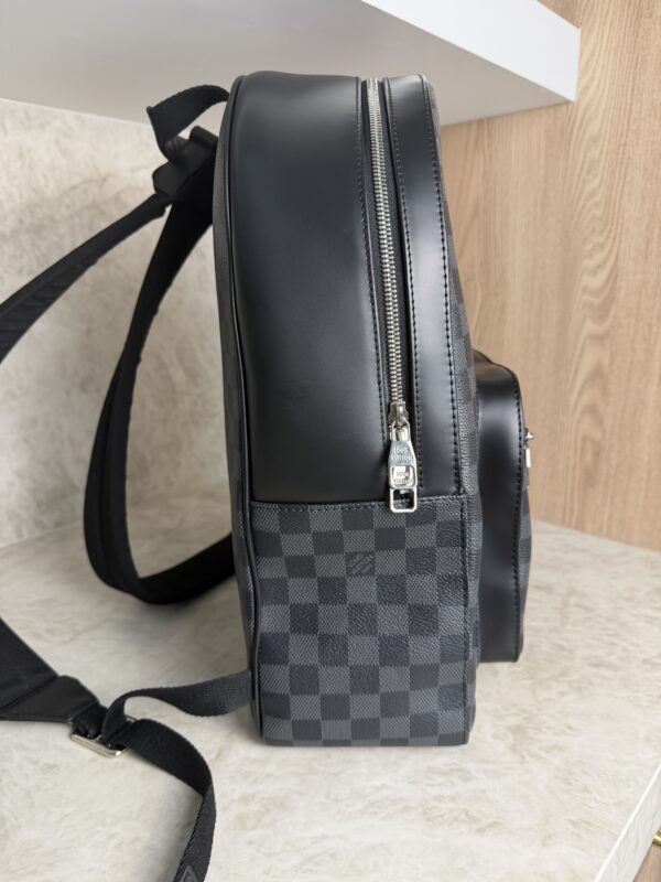 https://www.herauthentic.com/