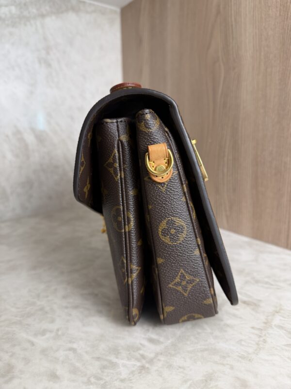 Louis Vuitton Monogram Pochette Metis