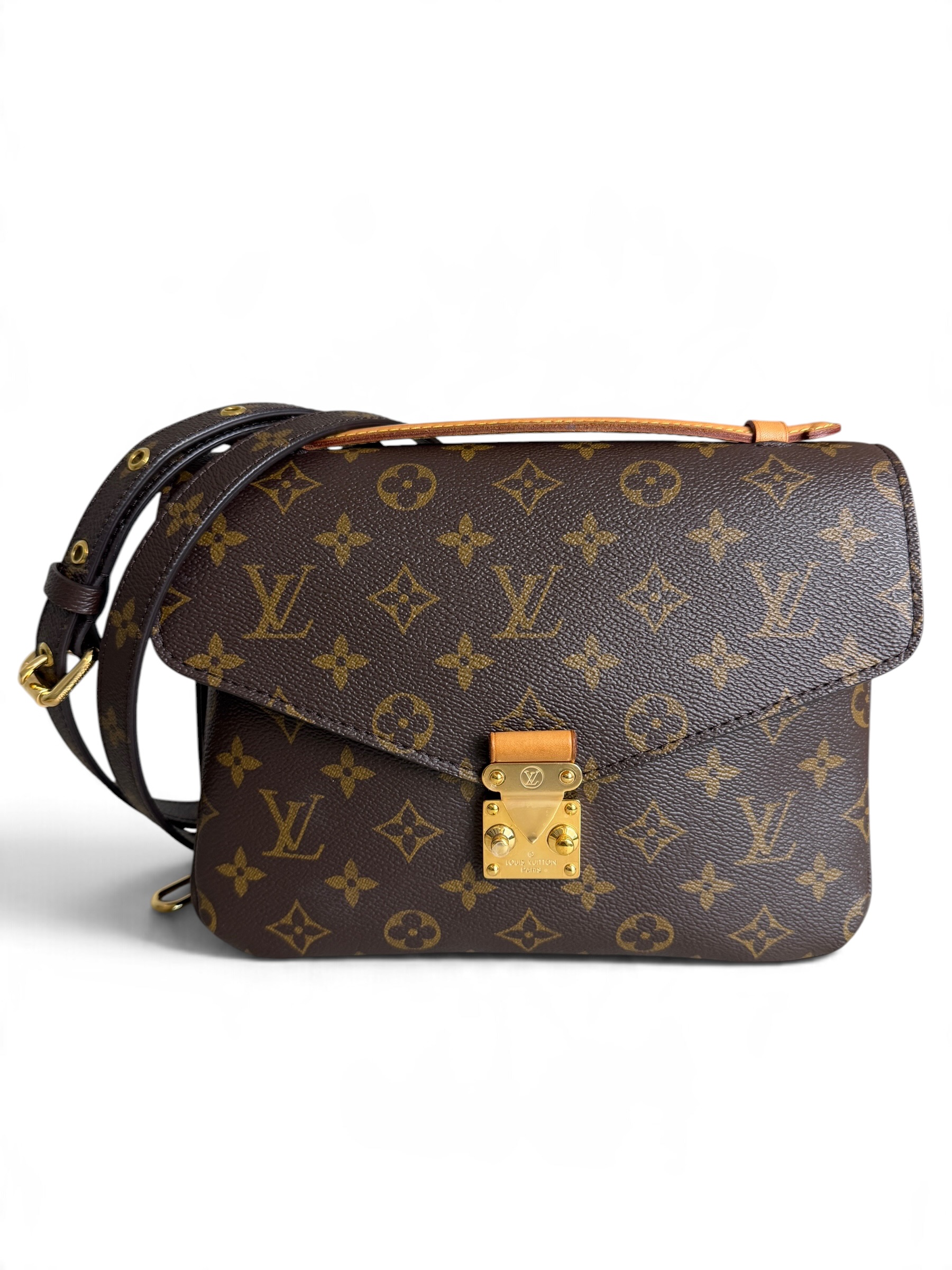Louis Vuitton Monogram Pochette Metis