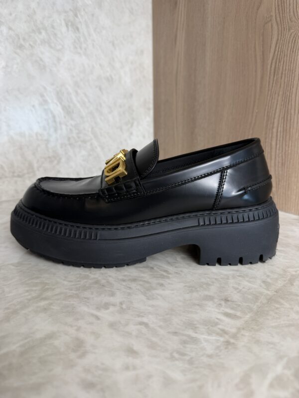 Fendi Vitello Abrasivato Fendigraphy 50mm Loafers 39 Black