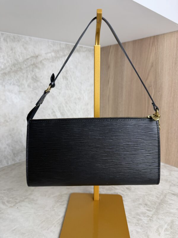 Louis Vuitton Epi Pochette Accessories 24 Black
