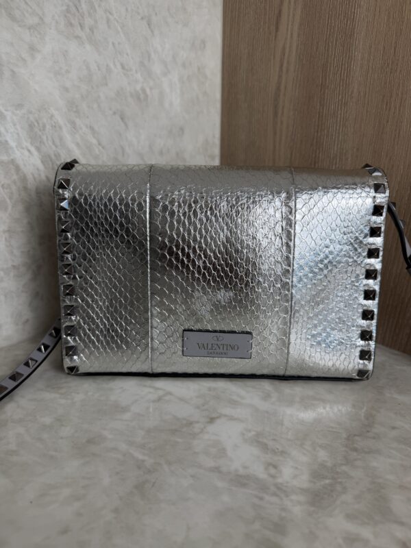 Valentino Garavani Rockstud Crossbody Bag Medium Silver